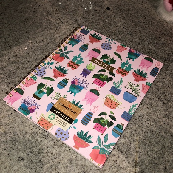 ✨NWT✨ Clementine Paper Spiral Notebook Journal & 3 Pack Pen Set in Gift Box - Picture 5 of 11